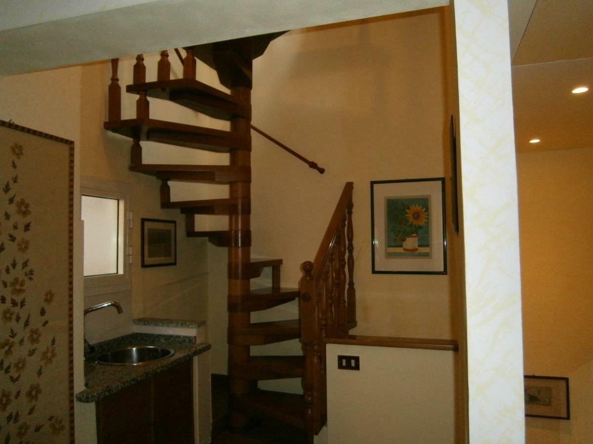 Pietrarosa Apartment لوكا المظهر الخارجي الصورة