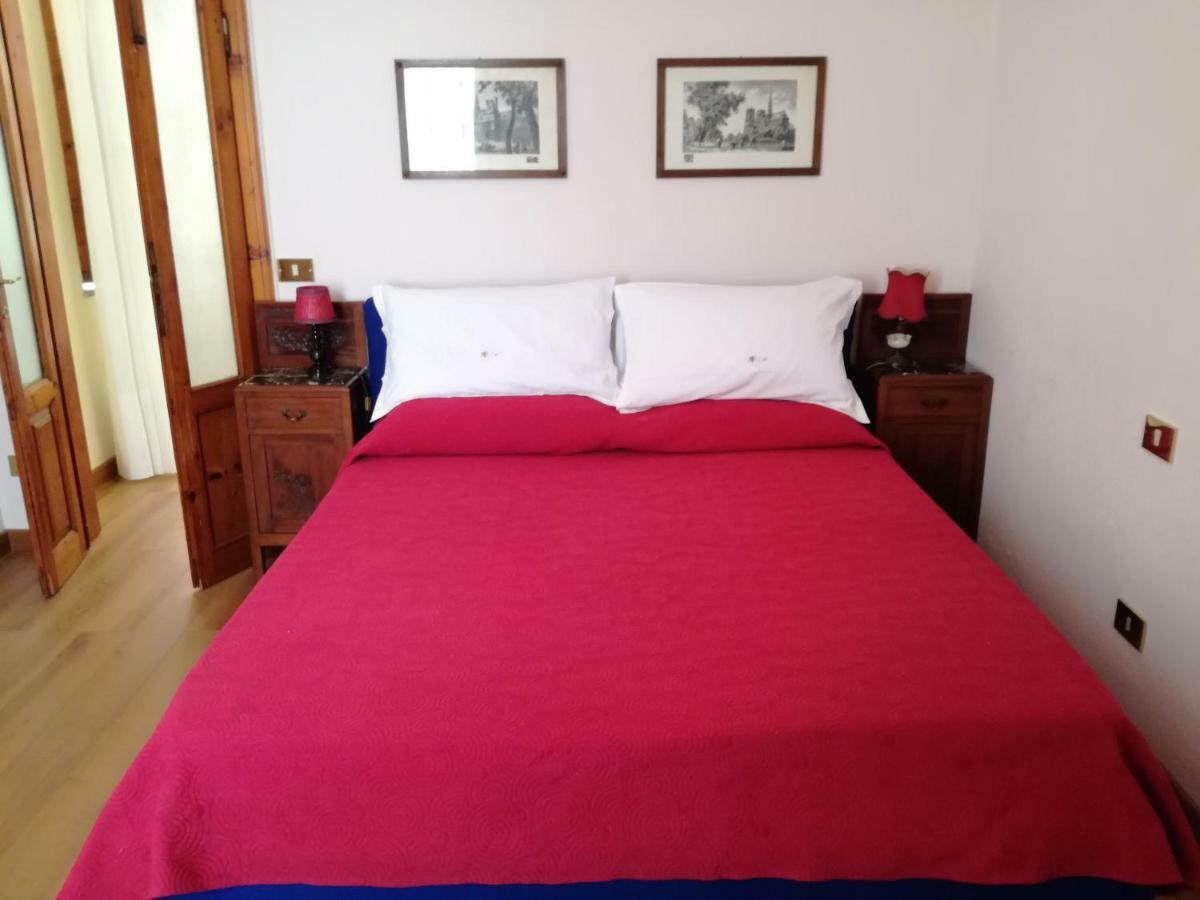 Pietrarosa Apartment لوكا المظهر الخارجي الصورة
